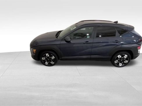 Certified 2025 Hyundai Kona SEL image 8