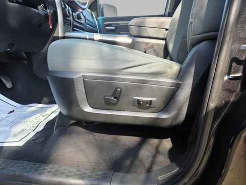 Used 2018 RAM 1500 Big Horn image 15