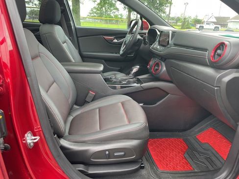 Used 2022 Chevrolet Blazer RS w/ Enhanced Convenience Package FWD image 16