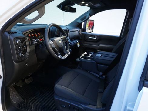 New 2026 Chevrolet Silverado 2500 Custom w/ Custom Value Package image 9