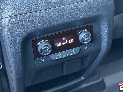 Certified 2024 Chevrolet Traverse RS w/ LPO, Floor Liner Package image 14