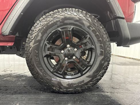 Used 2021 Jeep Wrangler Unlimited Sport AWD/4WD image 7