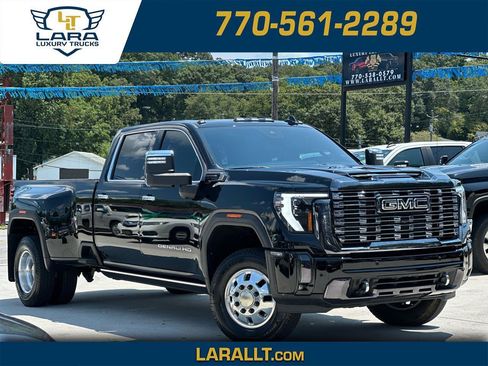 Used 2024 GMC Sierra 3500 Denali Ultimate AWD/4WD image 1