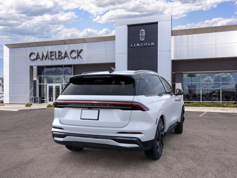 New 2026 Lincoln Nautilus Reserve w/ Jet Appearance Package AWD/4WD image 32