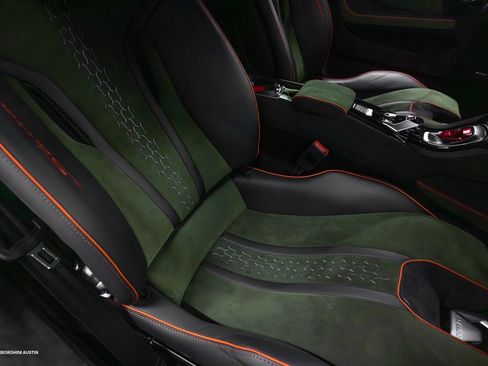 Used 2024 Lamborghini Huracan Sterrato image 44