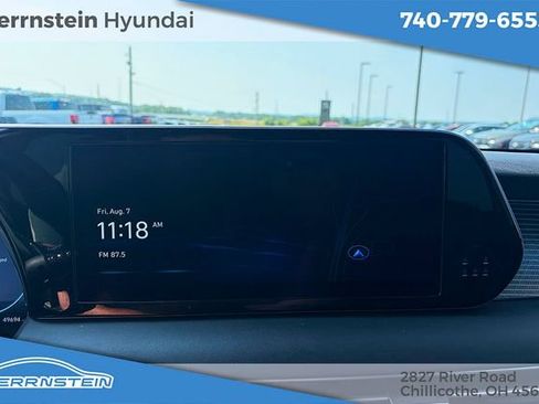 Used 2024 Hyundai Palisade Limited AWD/4WD image 19