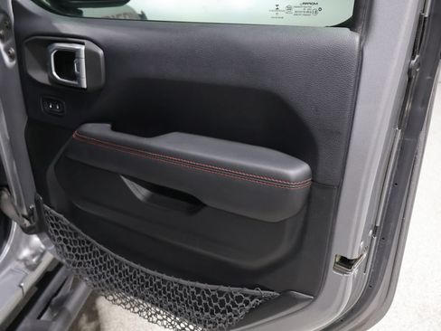 Used 2018 Jeep Wrangler Rubicon AWD/4WD image 18