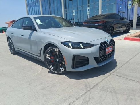 New 2026 BMW 430i w/ M Sport Package RWD image 1