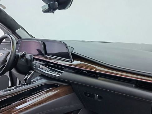 Used 2022 Cadillac Escalade Sport Platinum image 35