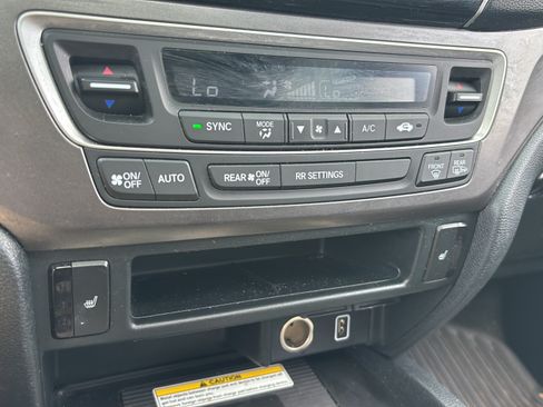 Used 2023 Honda Passport EX-L image 21