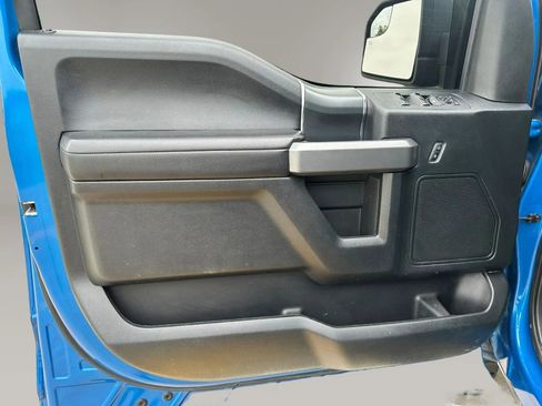 Used 2019 Ford F150 XLT w/ Equipment Group 302A Luxury AWD/4WD image 24