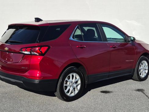 Used 2024 Chevrolet Equinox LT image 14