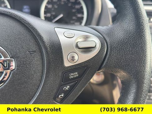 Used 2018 Nissan Sentra SR FWD image 13