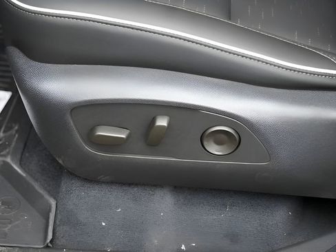 New 2026 Buick Enclave Sport Touring w/ Power Package image 18