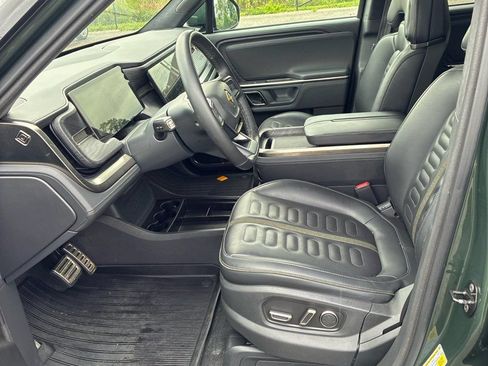 Used 2024 Rivian R1S Adventure Dual AWD/4WD image 5