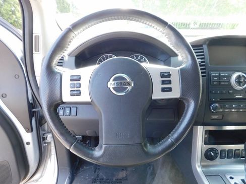 Used 2011 Nissan Pathfinder Silver AWD/4WD image 10