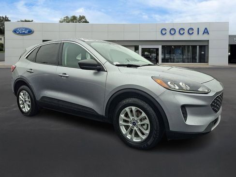 Certified 2022 Ford Escape SE w/ Convenience Package image 3