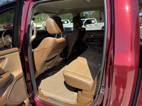 Used 2019 RAM 1500 Limited AWD/4WD image 7