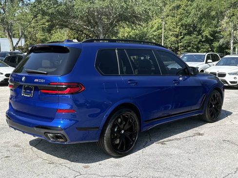 Used 2025 BMW X7 M60i AWD/4WD image 3