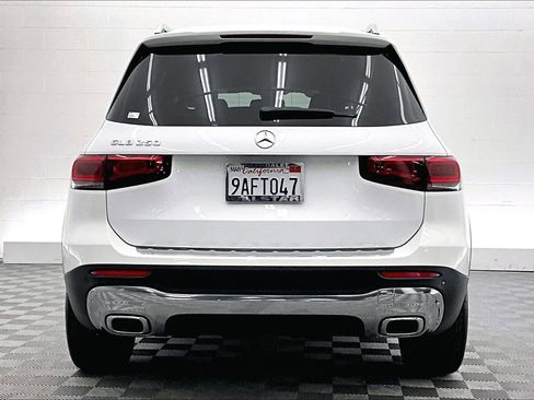 Certified 2022 Mercedes-Benz GLB 250 image 3