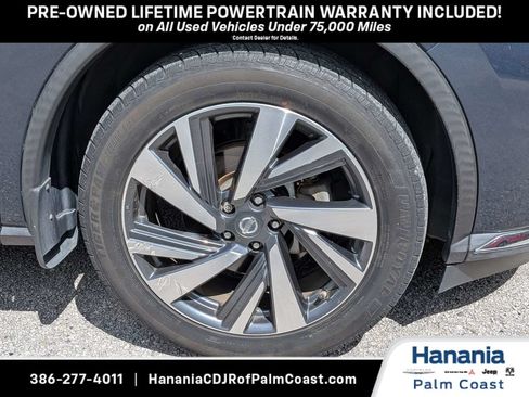 Used 2017 Nissan Murano Platinum w/ Platinum Technology Package AWD/4WD image 10