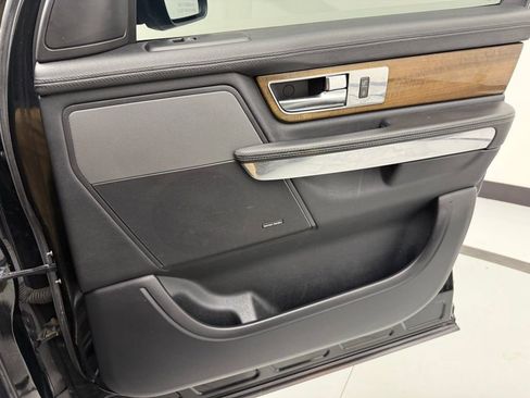 Used 2012 Land Rover Range Rover Sport HSE image 40
