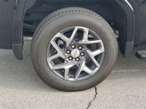 New 2024 GMC Sierra 1500 SLT w/ SLT Premium Plus Package image 6