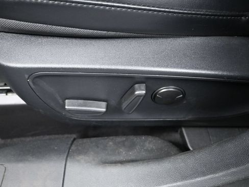 Used 2024 Ford Escape ST-Line FWD image 12
