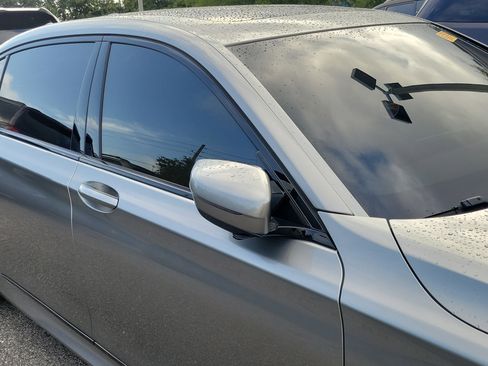 Used 2020 BMW 740i xDrive w/ M Sport Package AWD/4WD image 9