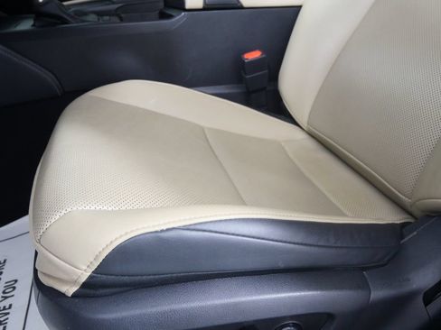 Used 2019 Lexus ES 350 w/ Accessory Package 2 FWD image 9