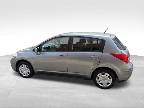 Used 2010 Nissan Versa 1.8 S w/ PWR Plus Pkg FWD image 31