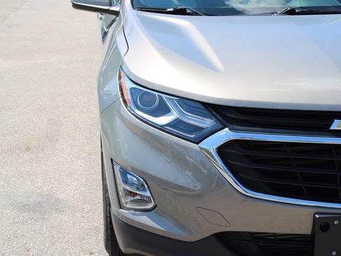 Used 2019 Chevrolet Equinox LT AWD/4WD image 5