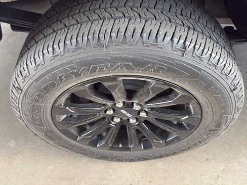 Used 2021 GMC Canyon Elevation w/ Trailering Package image 5