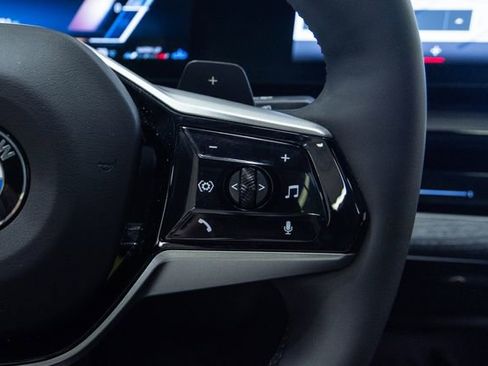 Used 2026 BMW 530i xDrive w/ Premium Package image 16