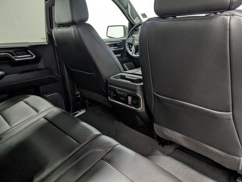 Used 2024 GMC Sierra 1500 Denali w/ Denali Reserve Package AWD/4WD image 19