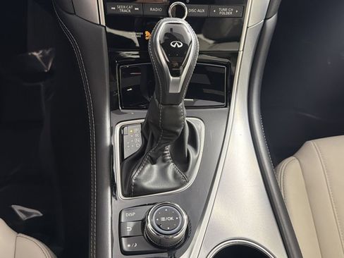 Used 2017 INFINITI Q60 w/ Cargo Package image 21