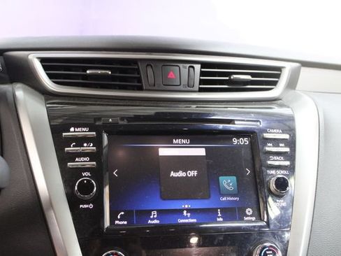 Used 2021 Nissan Murano S FWD image 19