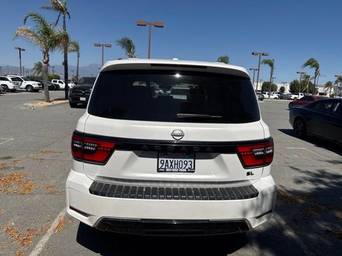 Used 2022 Nissan Armada SL w/ Midnight Edition Package RWD image 7