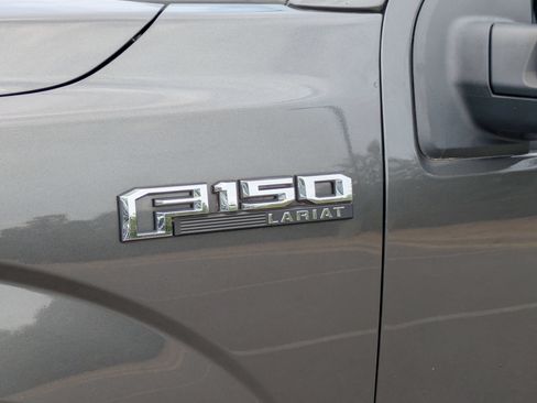 Used 2018 Ford F150 Lariat w/ Equipment Group 502A Luxury AWD/4WD image 12
