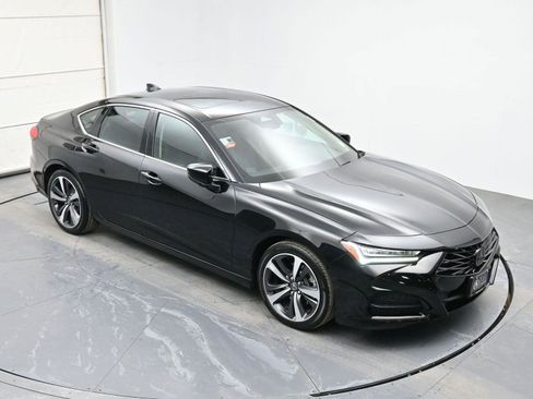 Certified 2025 Acura TLX w/Tech image 40