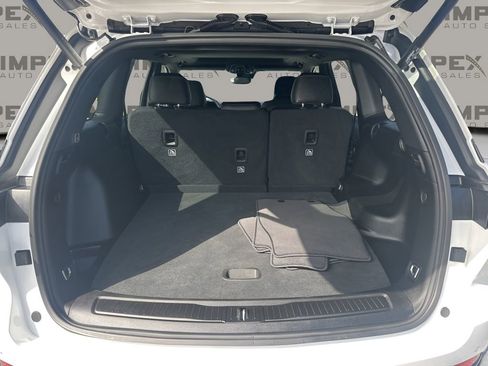 Used 2023 Jeep Grand Cherokee Altitude image 28