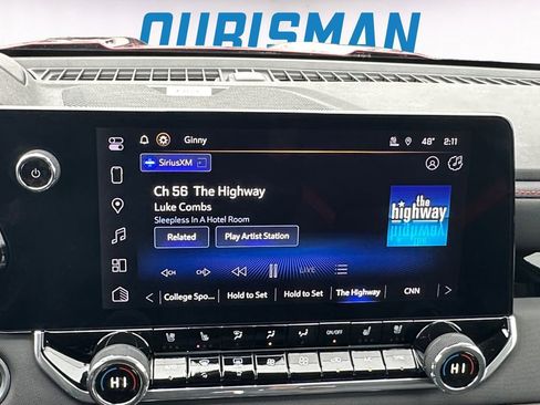 Used 2024 Chevrolet Colorado Z71 w/ Z71 Convenience Package 2 image 14