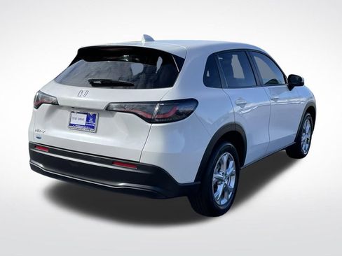 Certified 2025 Honda HR-V LX image 6