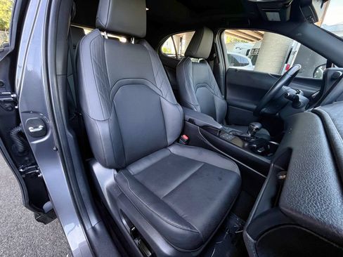 Used 2023 Lexus UX 250h AWD w/ Premium Package image 21