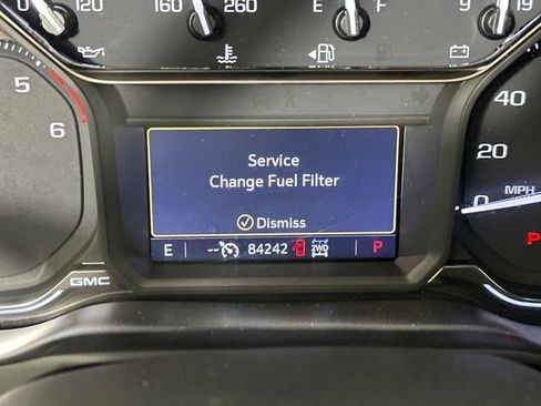 Used 2021 GMC Sierra 1500 Elevation image 18