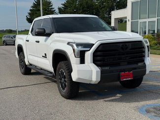 Used 2022 Toyota Tundra SR5 AWD/4WD video 2
