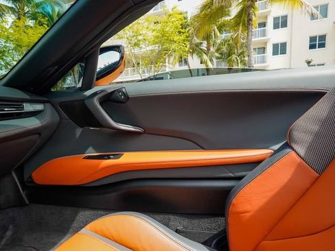 Used 2019 BMW i8 Roadster AWD/4WD image 79