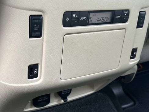 Used 2024 INFINITI QX80 Sensory AWD/4WD image 25