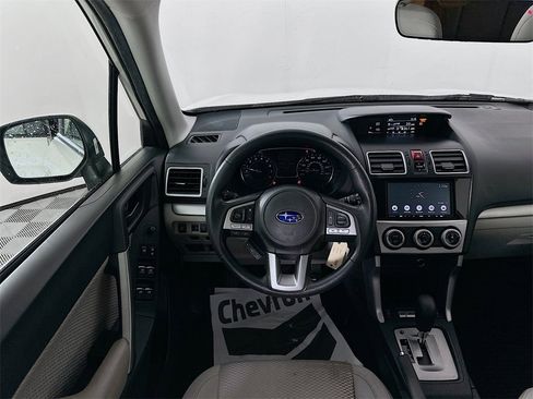 Used 2018 Subaru Forester 2.5i Premium image 23