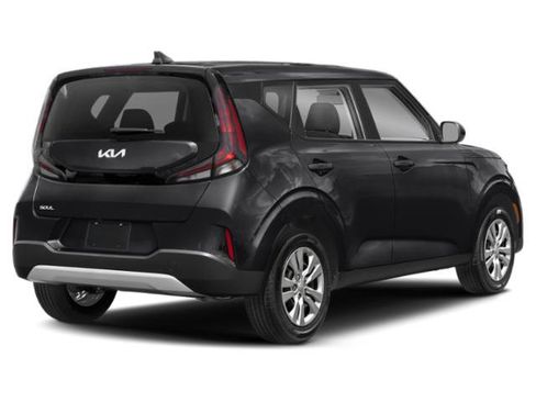 Used 2024 Kia Soul LX w/ Option Group 015 FWD image 2